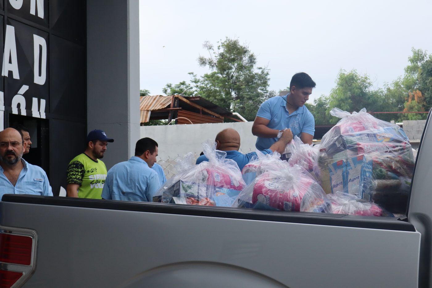 Carga de donativos en especie